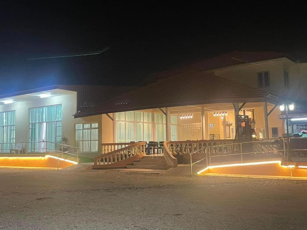 Blackstone Beach Resort Куантан Екстериор снимка